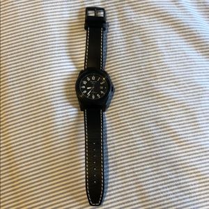 Freelook man’s watch